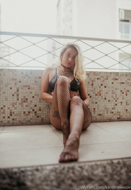 Photo nue de fuite OnlyFans de Karoline Weide