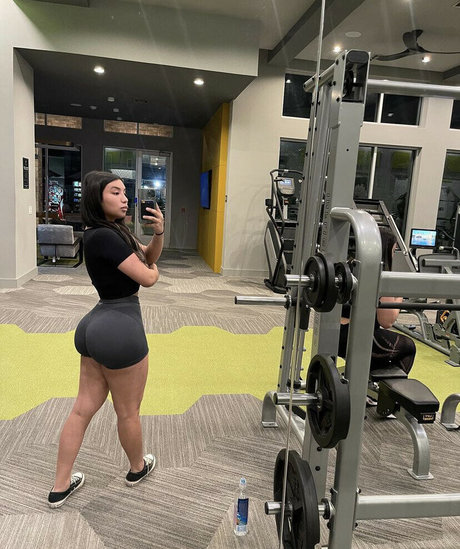 Photo nue de fuite OnlyFans de Diamondee1
