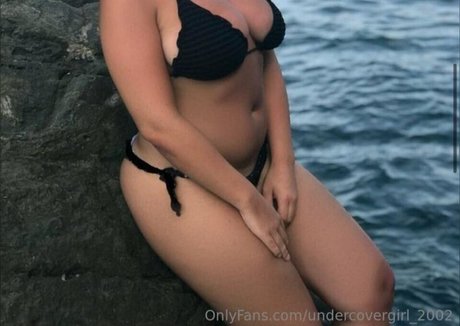 Photo nue de fuite OnlyFans de Undercovergirl2002