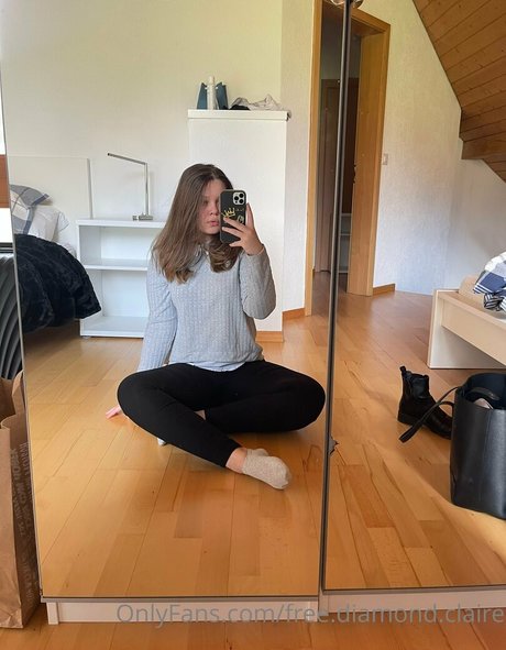 Queenburianova