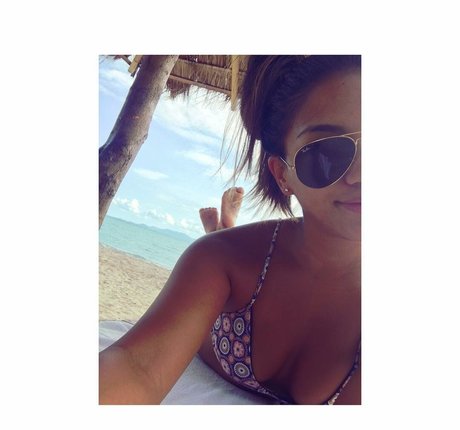 Janelle Ha