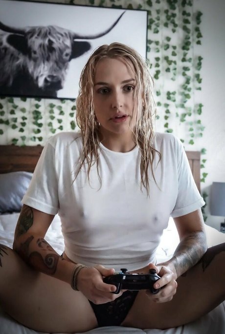 Photo nue de fuite OnlyFans de Hisnherobsessions