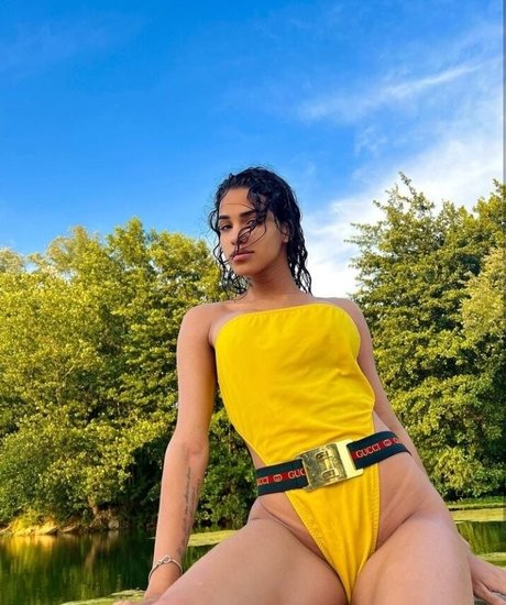 Photo nue de fuite OnlyFans de Juju Araujo
