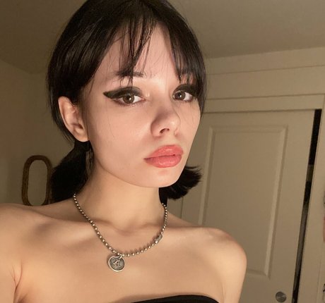 Photo nue de fuite OnlyFans de Kawaiigrrl