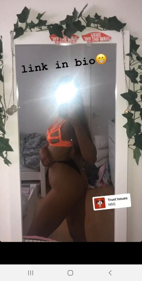 Photo nue de fuite OnlyFans de Rxbynx