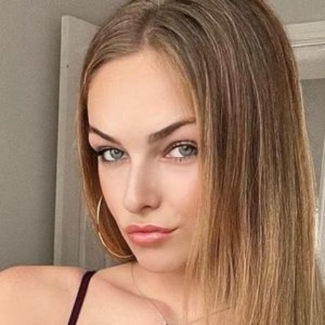 Blondie Marie