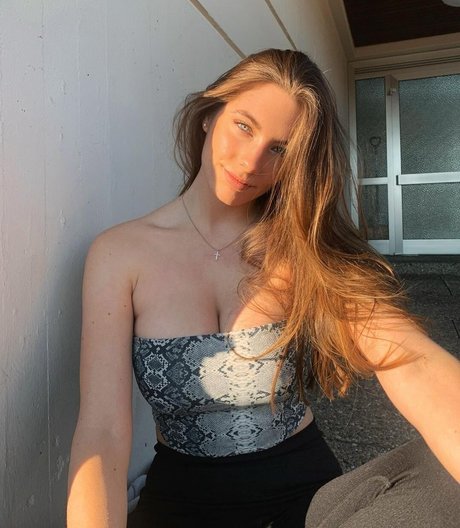 Photo nue de fuite OnlyFans de Lea Chloe