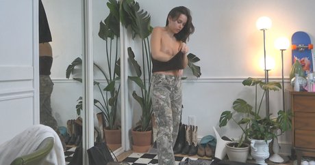 Photo nue de fuite OnlyFans de Laini Ozark