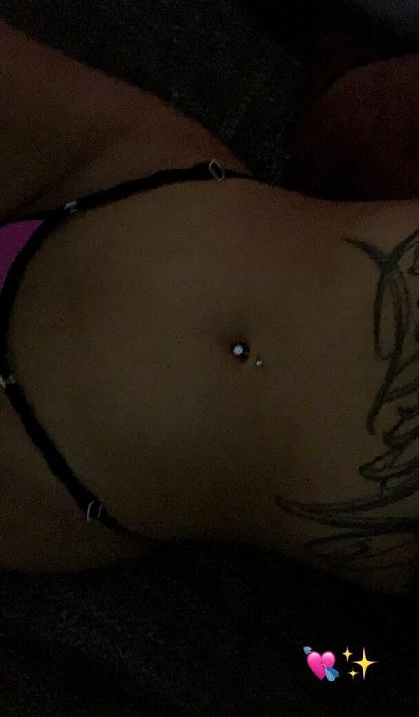 Photo nue de fuite OnlyFans de Merci Bujdoso