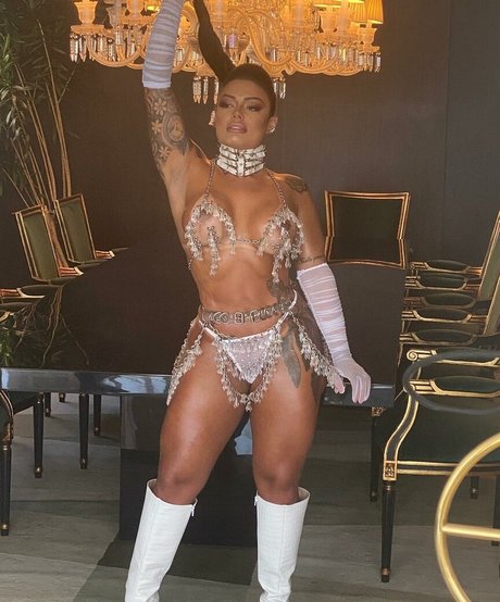 Photo nue de fuite OnlyFans de Leila Dantas