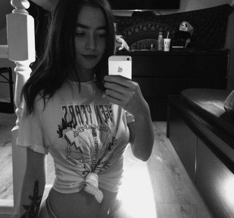 Photo nue de fuite OnlyFans de Kourtneyxpaige