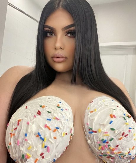 Photo nue de fuite OnlyFans de Kate Strada