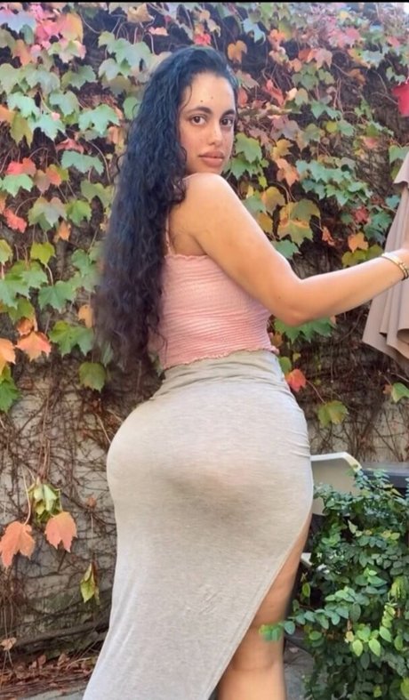 Photo nue de fuite OnlyFans de Razan Shihadeh