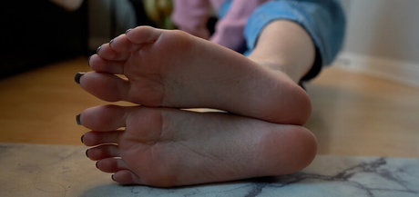 Toetally Devine