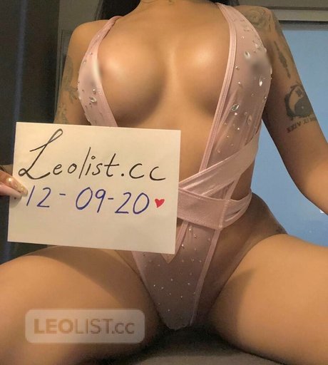 Photo nue de fuite OnlyFans de Olivia Sky