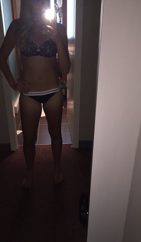 Photo nue de fuite OnlyFans de Kristina Mladenovic