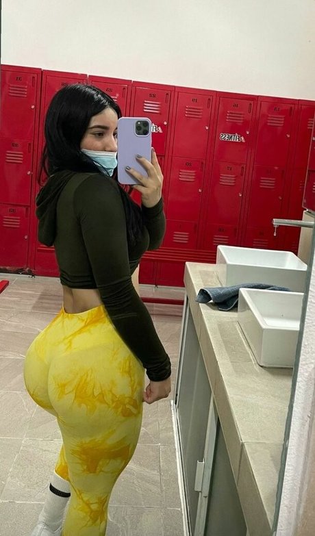 Photo nue de fuite OnlyFans de Denramirez