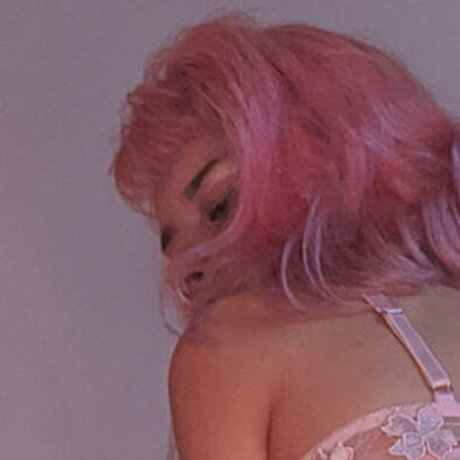 Photo nue de fuite OnlyFans de Zholograma