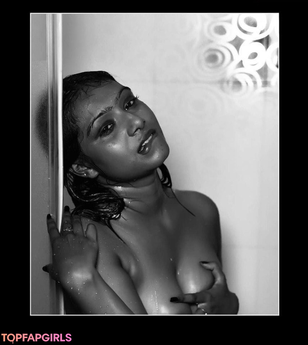 Photo nue de fuite OnlyFans de Yajnaseni #1207