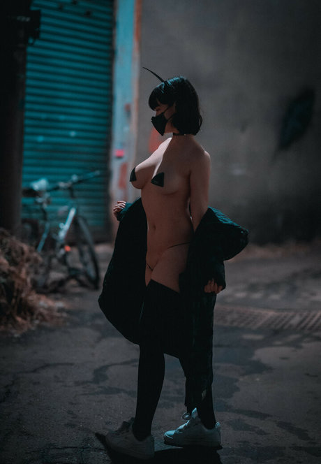 Photo nue de fuite OnlyFans de Djawa Jenny