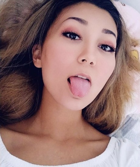 Photo nue de fuite OnlyFans de Aveyas
