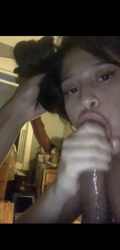 Photo nue de fuite OnlyFans de Lamoneydiosa