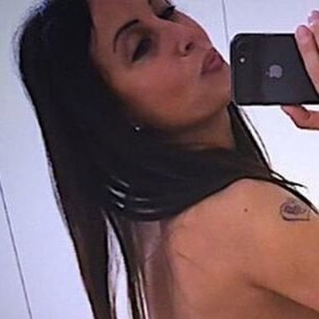 Photo nue de fuite OnlyFans de Sabrina Ghiddi