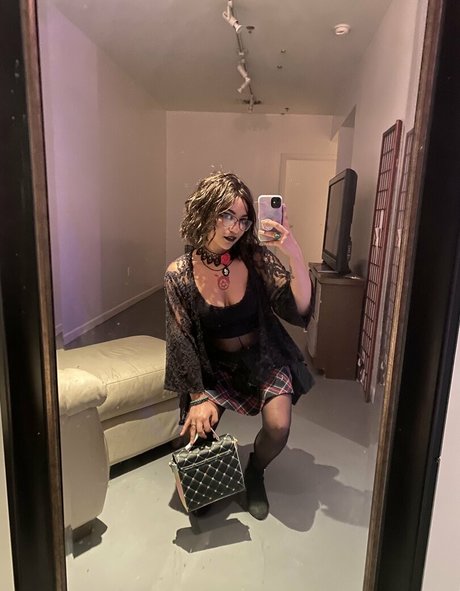 Photo nue de fuite OnlyFans de Freeblazybrat