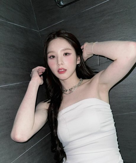 Photo nue de fuite OnlyFans de Heejin
