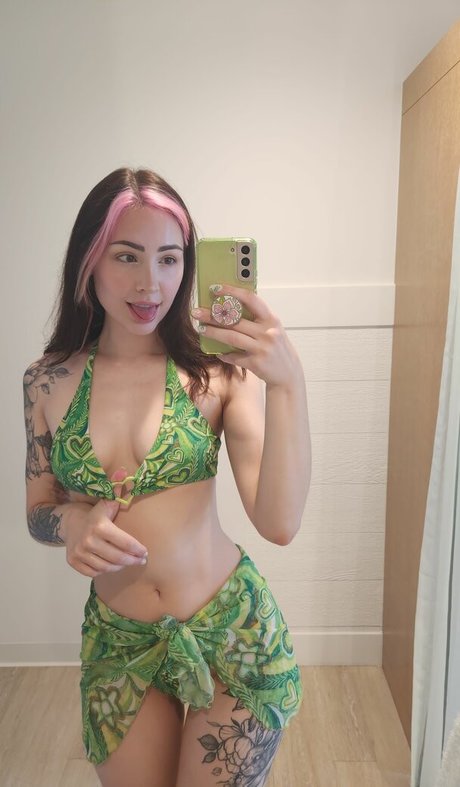 Photo nue de fuite OnlyFans de Luxlo