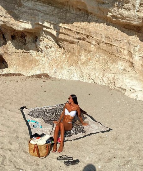 Photo nue de fuite OnlyFans de Ane Amundarain