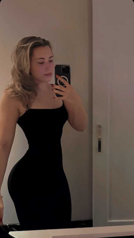Photo nue de fuite OnlyFans de Alice Klomp