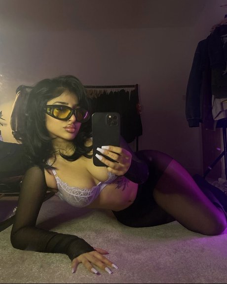 Photo nue de fuite OnlyFans de Hana Mahmood