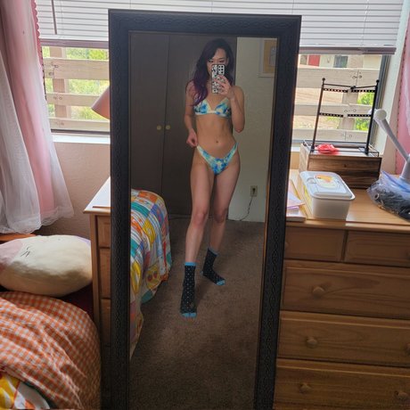 Photo nue de fuite OnlyFans de Queentofu