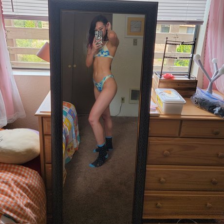 Photo nue de fuite OnlyFans de Queentofu