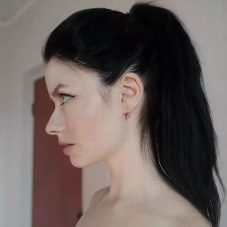 Photo nue de fuite OnlyFans de Innervus