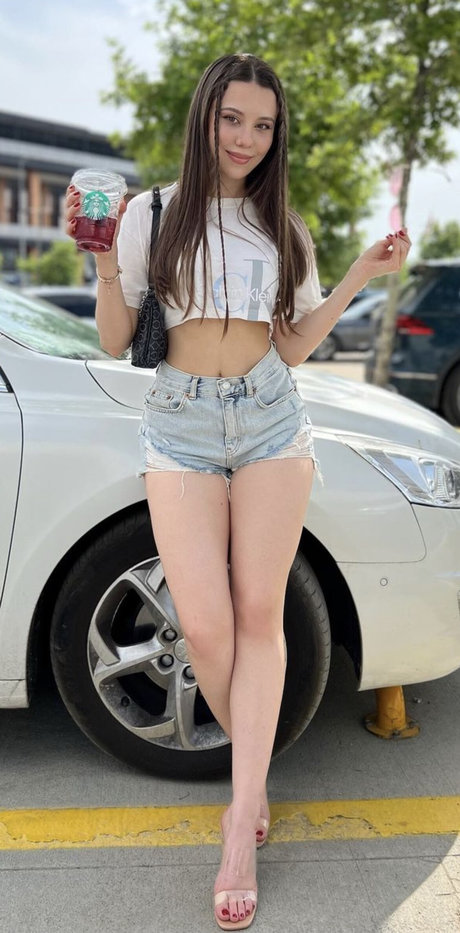 Photo nue de fuite OnlyFans de Sinem Ozgur