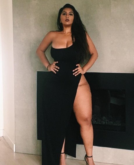 Photo nue de fuite OnlyFans de Cynthia Kumar