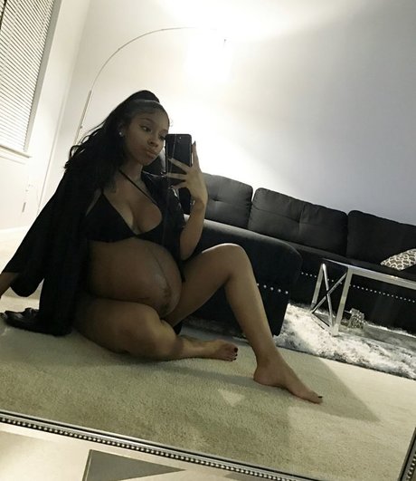Photo nue de fuite OnlyFans de Ashley Burgos