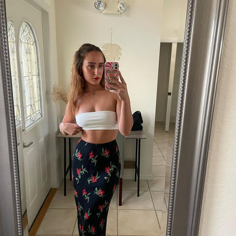 Chlo