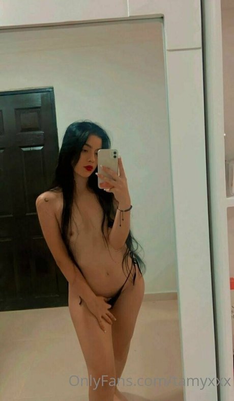 Photo nue de fuite OnlyFans de Tamyxxx