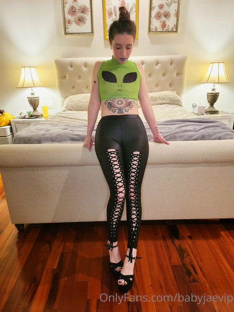 Photo nue de fuite OnlyFans de Babyjaevip