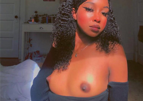 Photo nue de fuite OnlyFans de Misha