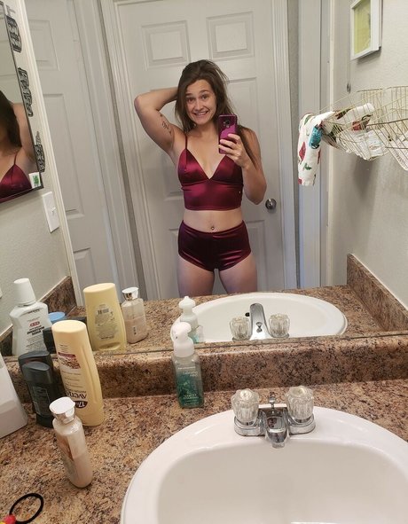 Photo nue de fuite OnlyFans de Queen Amber