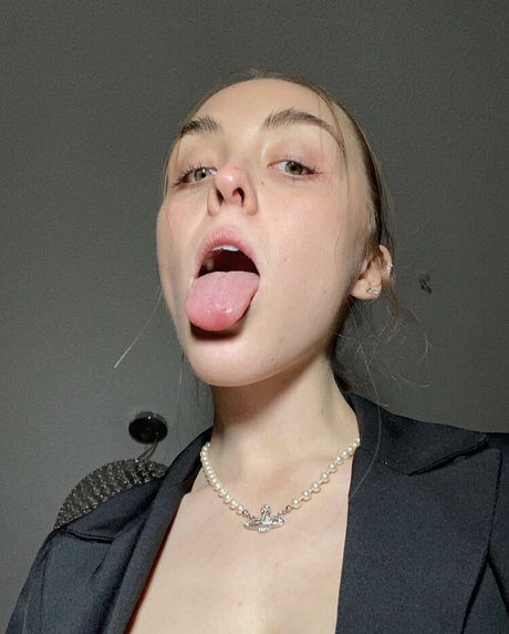 Photo nue de fuite OnlyFans de Glitter Soles