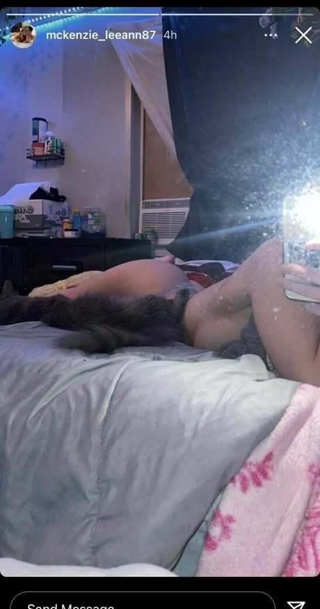 Photo nue de fuite OnlyFans de Mckenzie Leeann