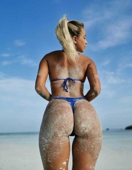 Photo nue de fuite OnlyFans de Laurabae