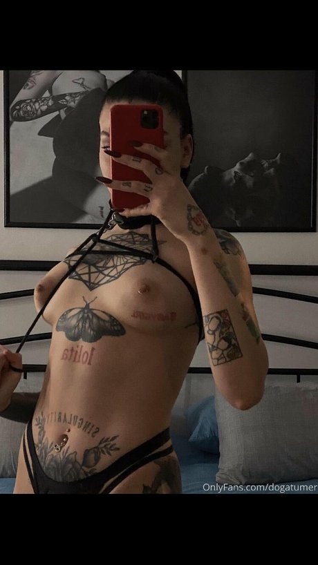 Photo nue de fuite OnlyFans de Dogatumer