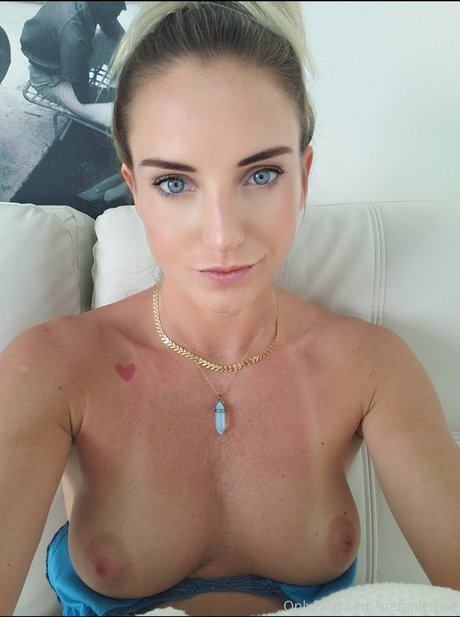 Photo nue de fuite OnlyFans de Stefanie Mae