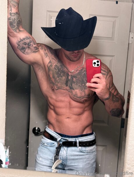 Photo nue de fuite OnlyFans de Tattedfire